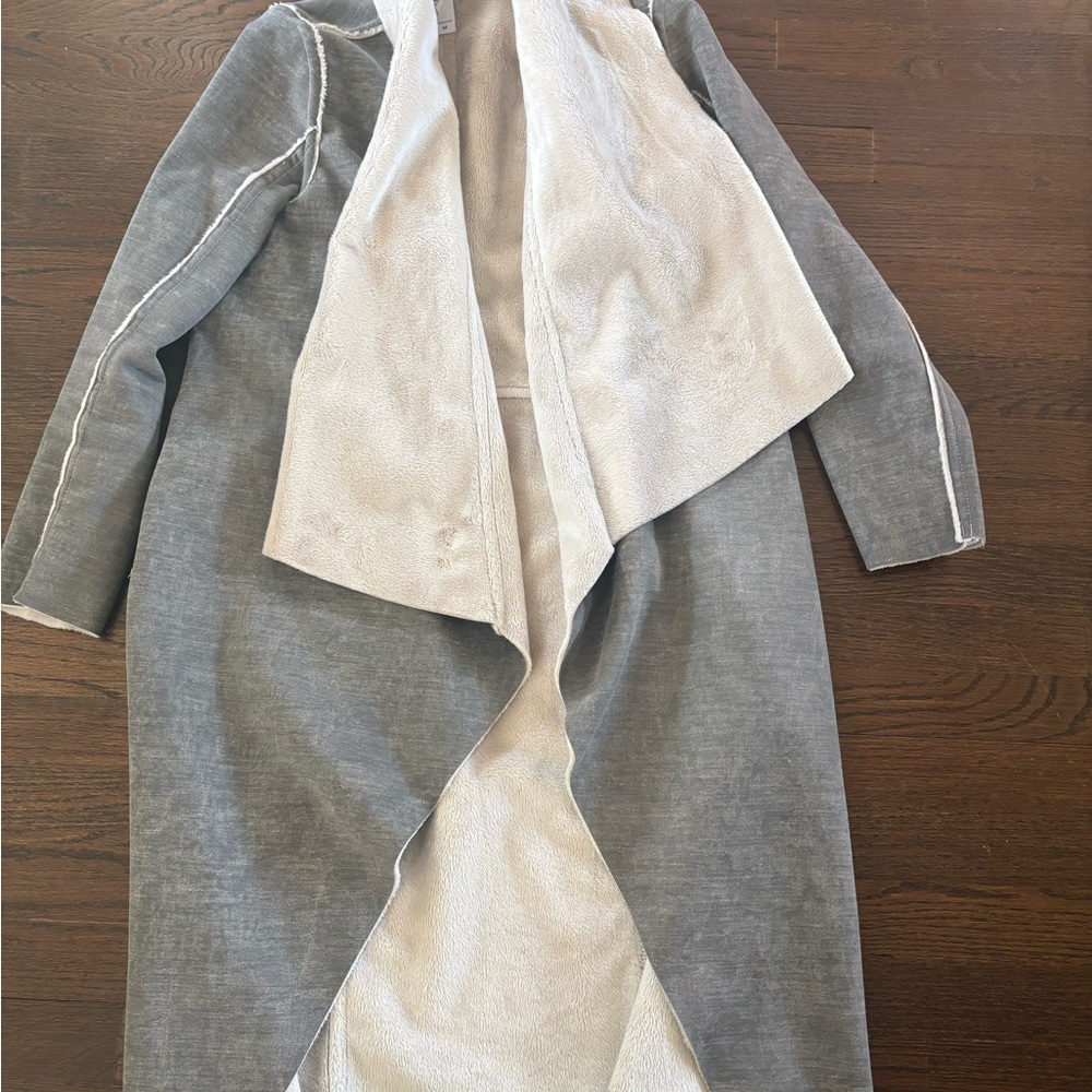 Anthropologie AMADI
Camilla Faux Sueded
Sherpa Wrap Open Long
Jacket